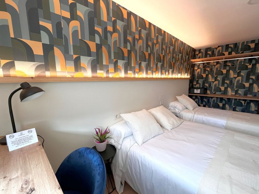 Triple Room - La Poetisa